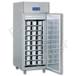 Refrigerated ice cream cabinet