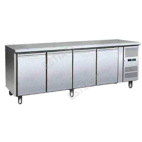 Chiller counter 223x70cm