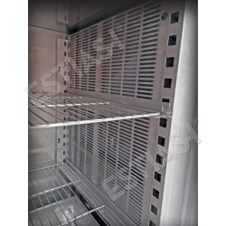Fish storage cabinet