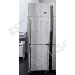 Single freezer cabinet