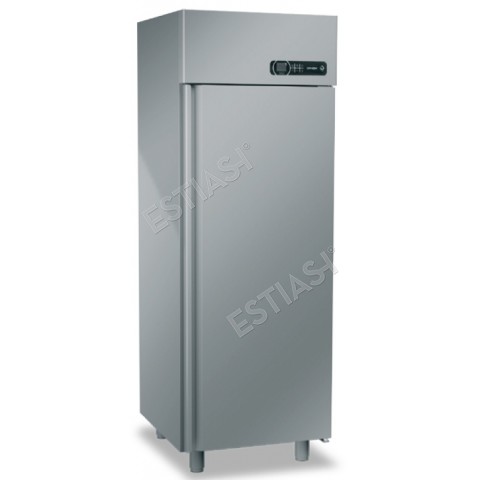 Upright refrigerated cabinet CN8R-71 for GN 2/1 GINOX