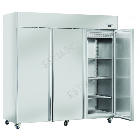 Stainless steel triple door refrigerated cabinet for GN 2/1 COOLHEAD