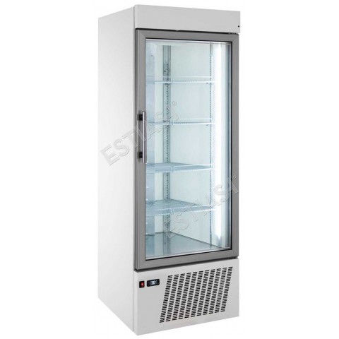 Freezer display with cooling machine on the bottom