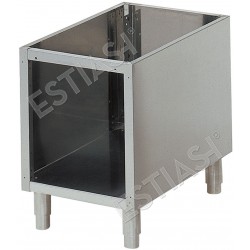 Με ανοιχτό ερμάριο