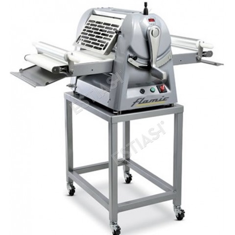 Bench dough sheeter with conveyor belt 45x50cm