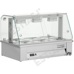 With full showcase vitrine
